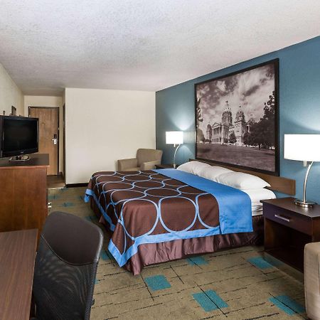 Motel Super 8 By Wyndham Urbandale/Des Moines Area Zewnętrze zdjęcie